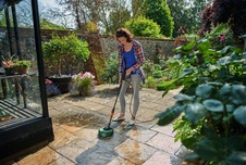 Bosch Čistič teras AquaSurf 250 - bh_3165140883153 (1).jpg